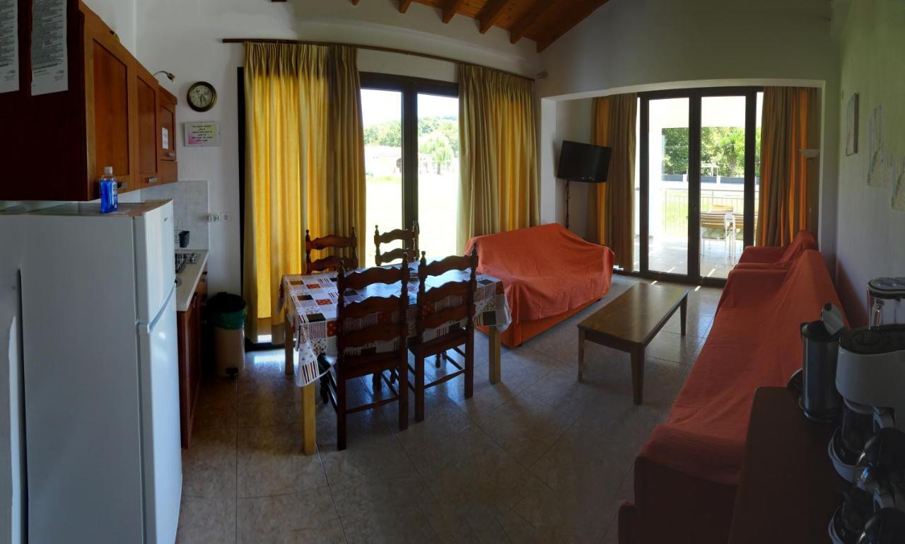 Parissis Eden Villas Skiathos Troulos Eksteriør bilde